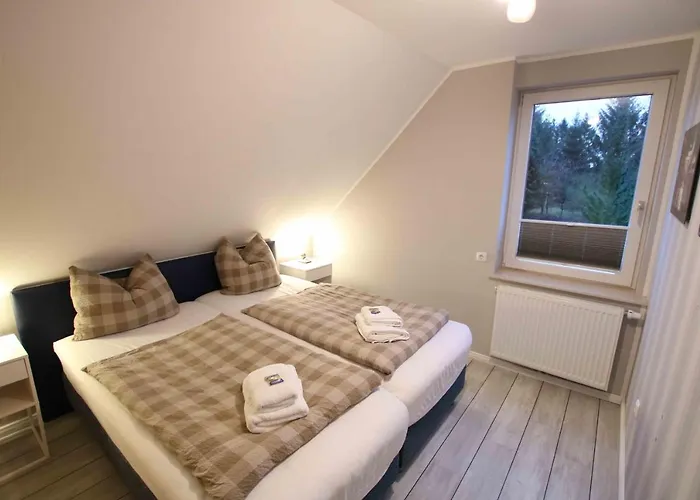 Haus Eichenhain Hamburg *